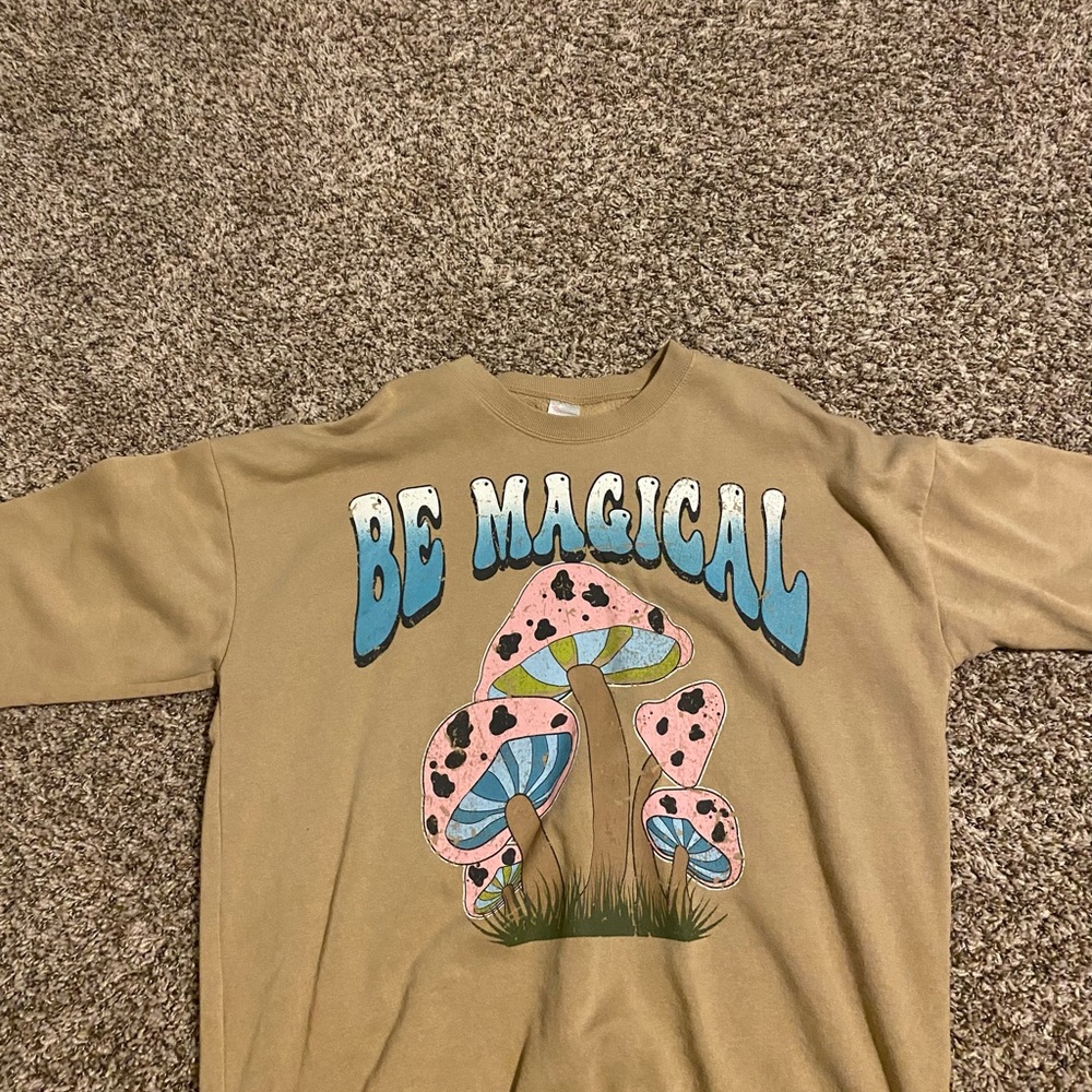 Be Magical Graphic Sweatshirt